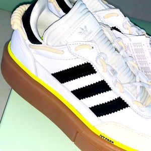 Ivy Park x Adidas SuperSleek 72